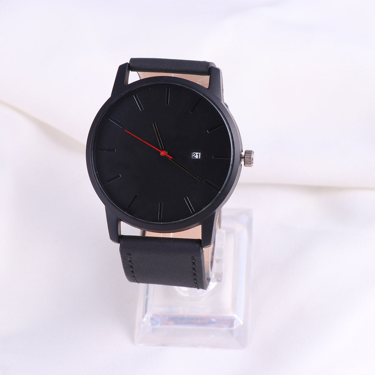 Jam Tangan Pria Stylish Quartz - Luxury Watch Gold And Black ulasan dan harga