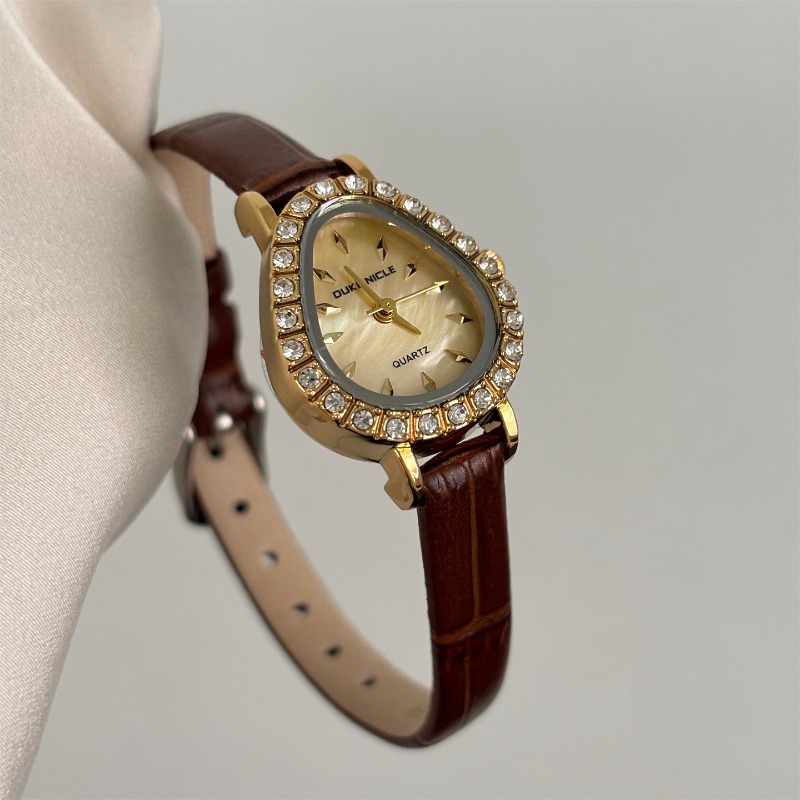 Jam Tangan Wanita Mewah Quartz - Luxury Watch Gold And Black ulasan dan harga